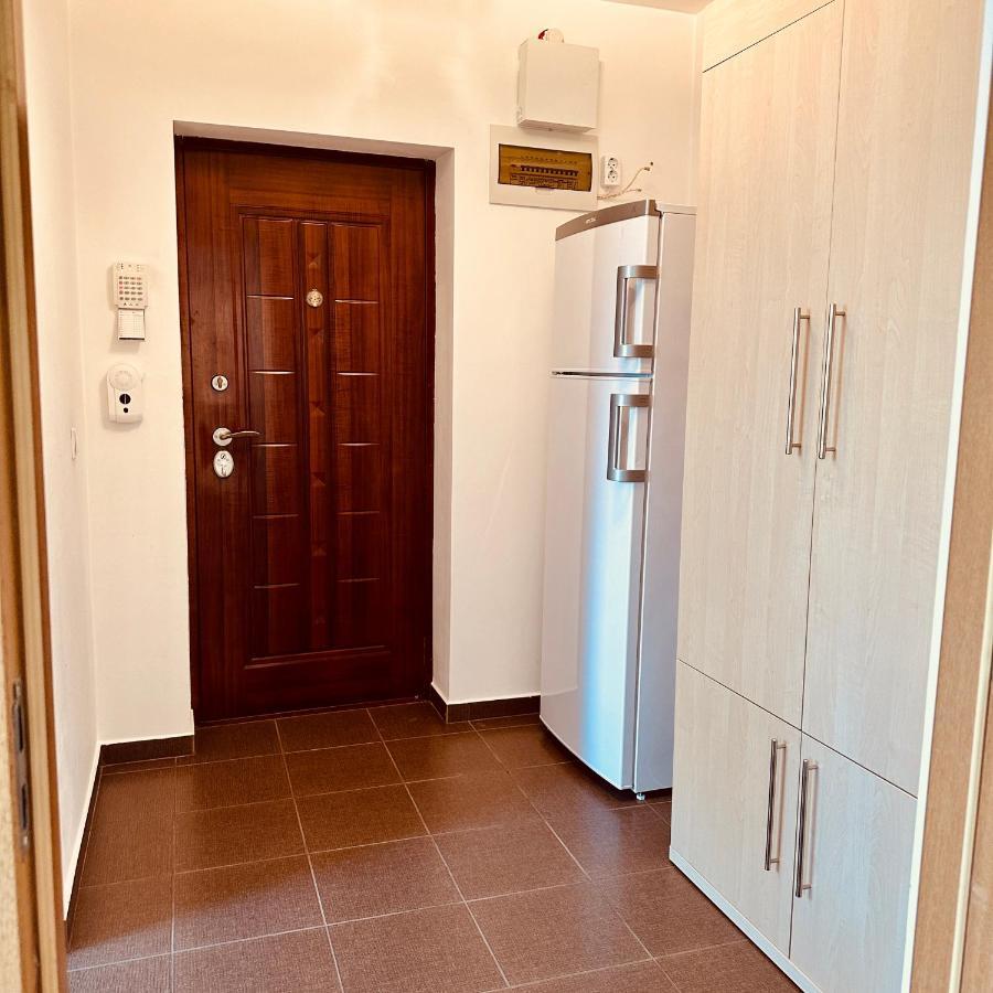 Sweet Apartament Baia Mare Bagian luar foto